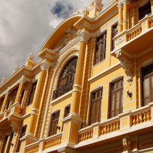 1ª ação no Nordeste do Brasil – Salvador/BA (Restauro do Palacete Tira-Chapéu)